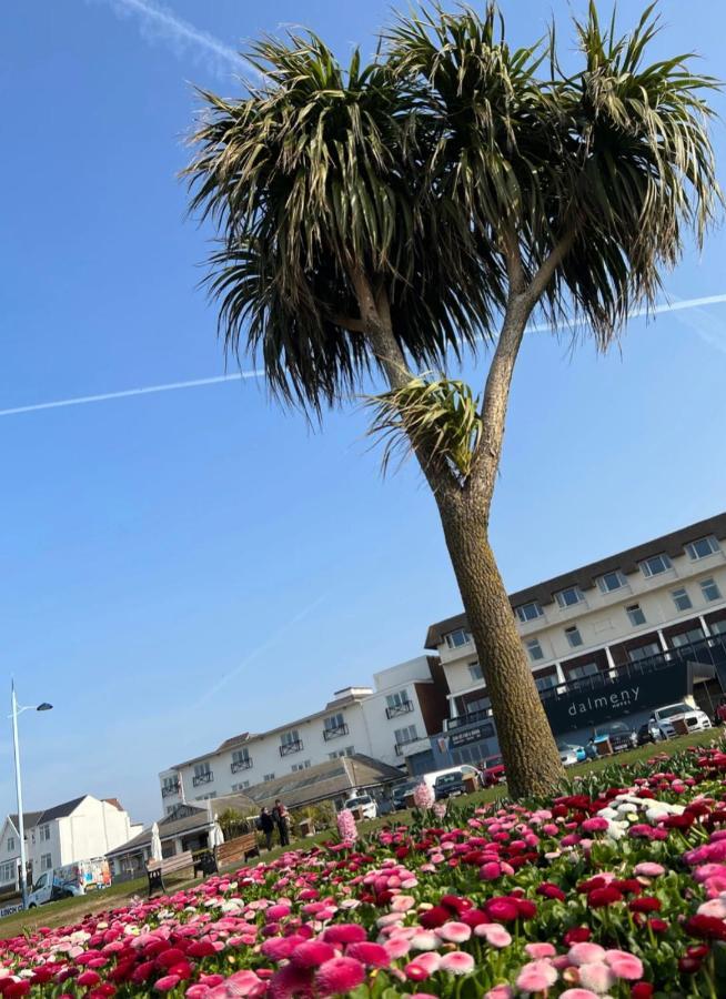 34Three Apartment Lytham St Annes Exterior photo