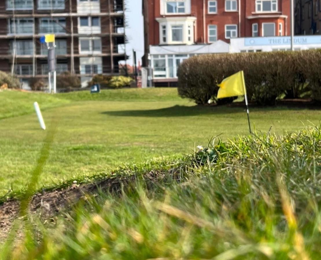 34Three Apartment Lytham St Annes Exterior photo